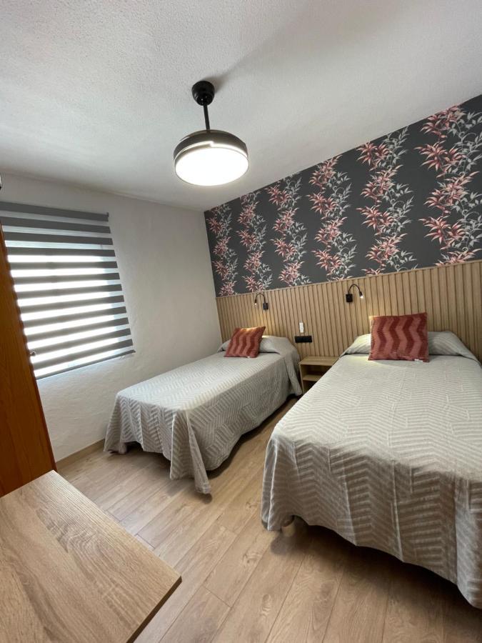 Hostal Calderon De La Barca Zalamea de la Serena Esterno foto